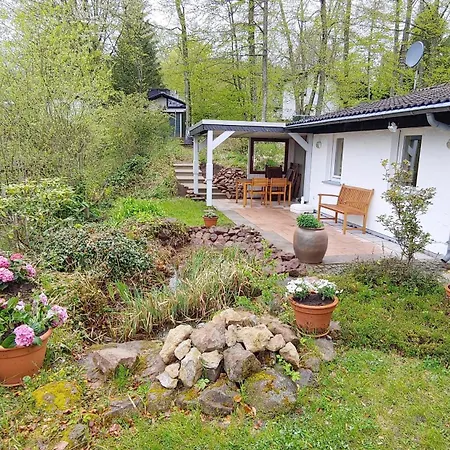 Ruhiges In Sonniger Lage