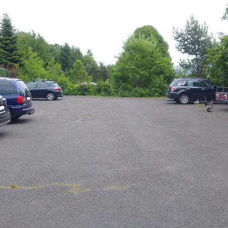 Ferienhaus Ruhiges In Sonniger Lage *