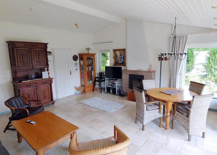 Ruhiges In Sonniger Lage Semesterbostad *